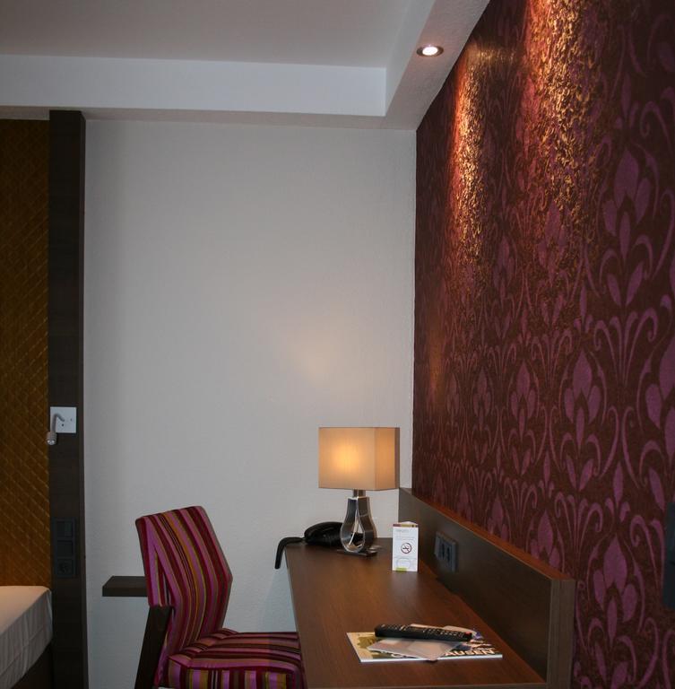HOTEL PARQÉO im A66 Gelnhausen Extérieur photo