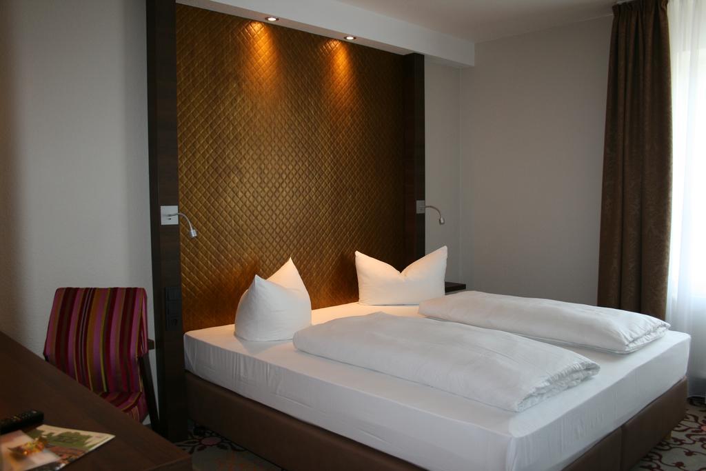 HOTEL PARQÉO im A66 Gelnhausen Extérieur photo