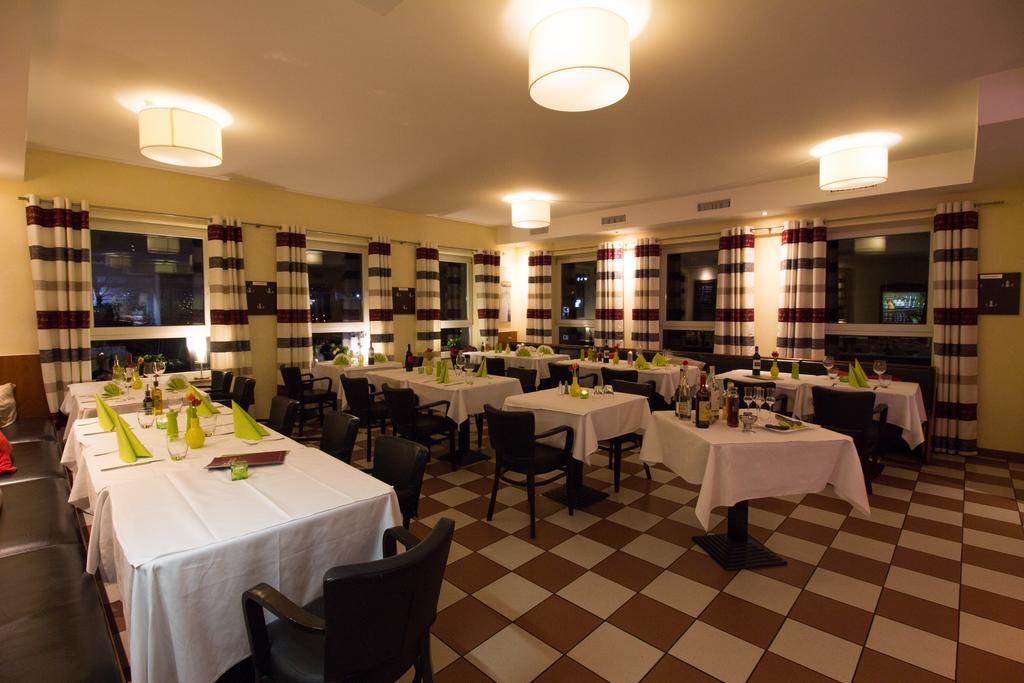 HOTEL PARQÉO im A66 Gelnhausen Extérieur photo