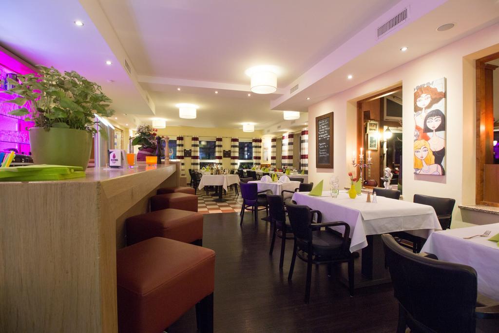 HOTEL PARQÉO im A66 Gelnhausen Extérieur photo