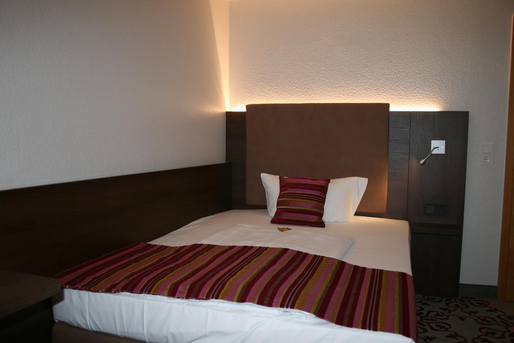 HOTEL PARQÉO im A66 Gelnhausen Extérieur photo